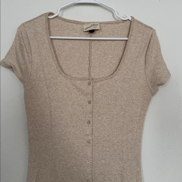 Universal Thread Beige Midi Dress - Picture 3 of 7